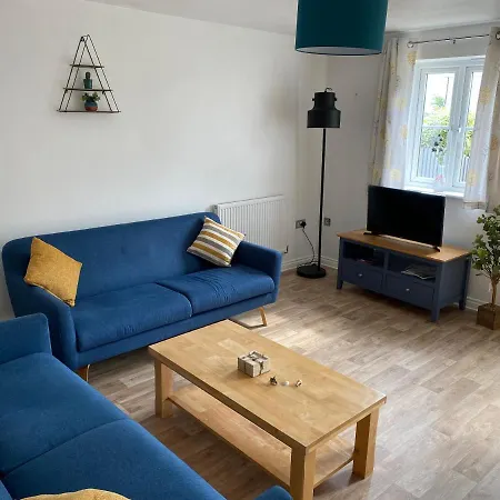 Stylish 3 Bed Home With Allocated Parking For 2 Liskeard Extérieur photo